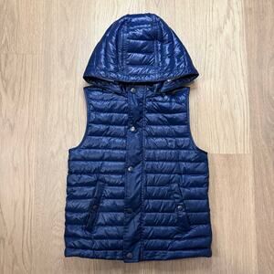 Burberry Kids Navy Blue Quilted Down Vest Size 10 Years
